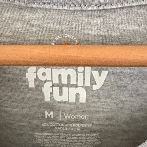 Gray Short Sleeve women’s Tee with Snoopy and Pumpkin Design glows in the dark - Picture 2 of 3